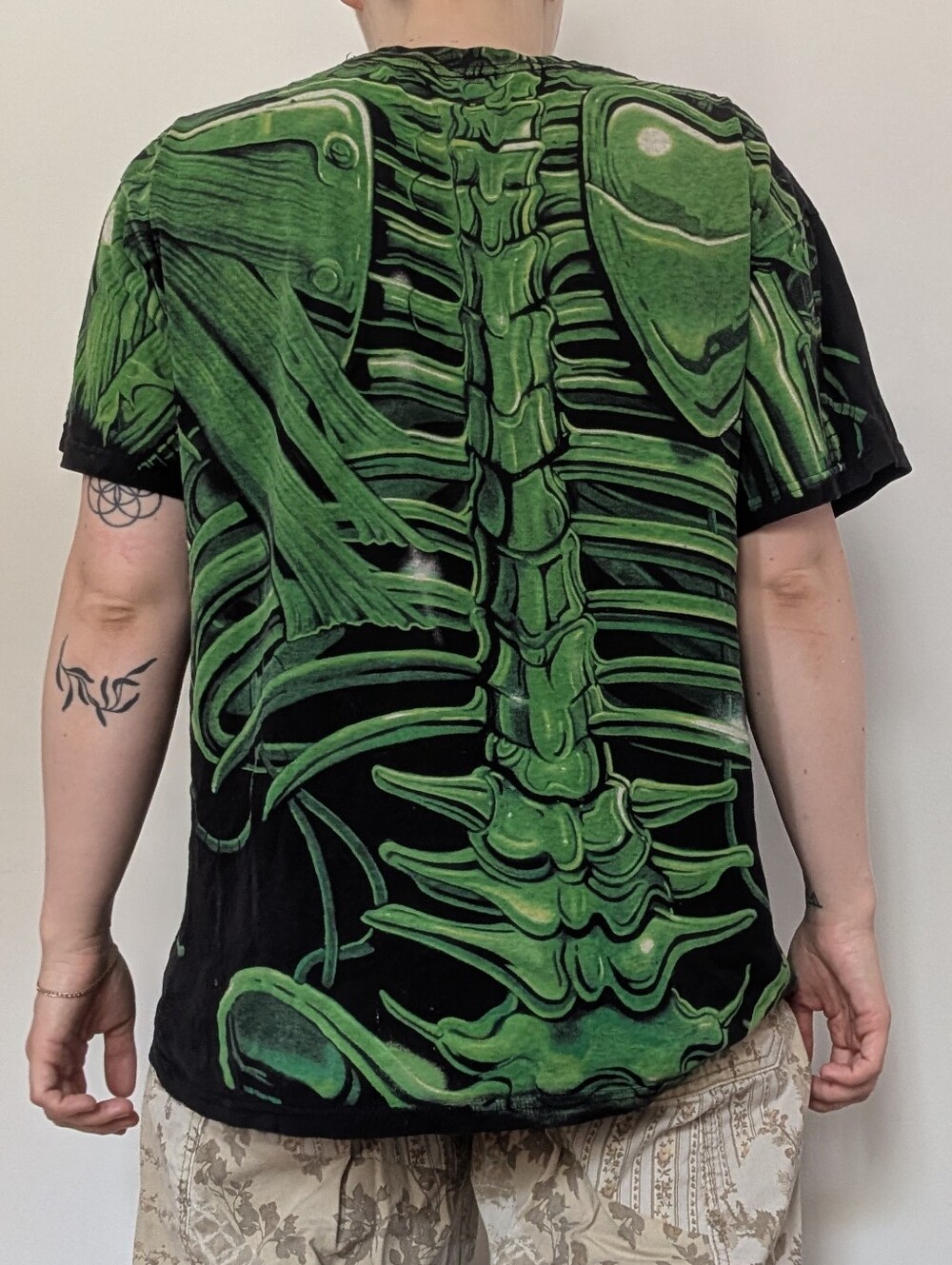 Liquid Blue 1998 Skull Tee - Picture 2 of 8